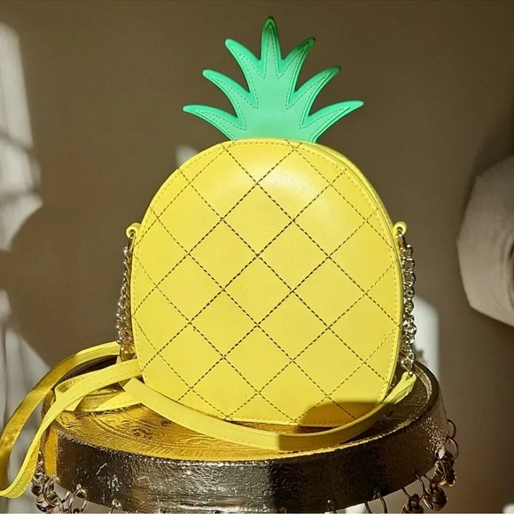 Kate Spade How Refreshing Pineapple Crossbody Novelty Bag EUC - Picture 4 of 12